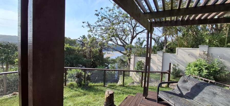 5 Bedroom Property for Sale in Gonubie North Eastern Cape